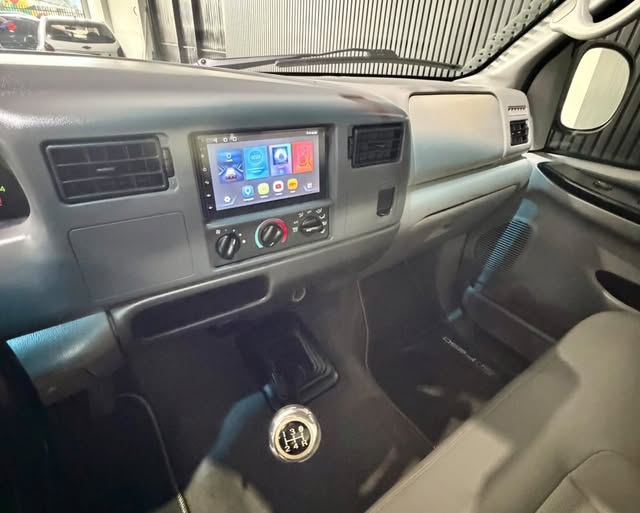 FORD F-250 XLT-L - Imagem 9