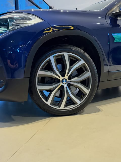 BMW X2 20I - Imagem 14