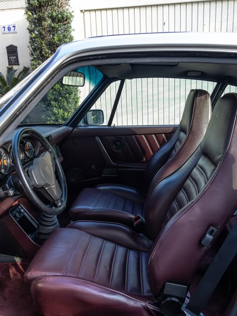 PORSCHE 911 CARRERA 3.2 - Imagem 5
