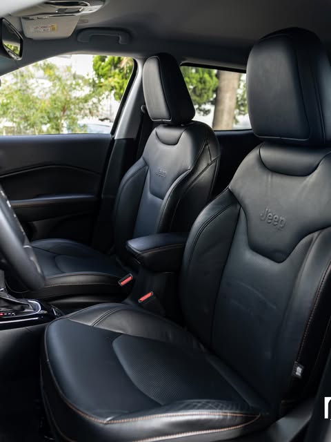 JEEP COMPASS LIMITED - Imagem 9