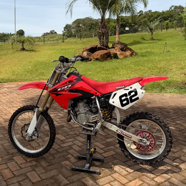 HONDA CR 85 R - Imagem 4