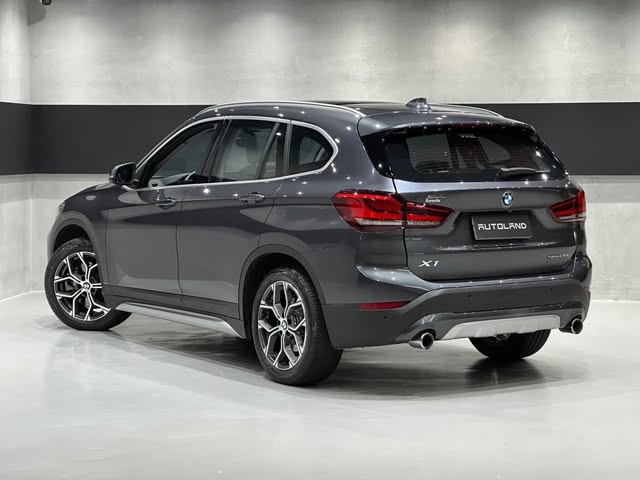 BMW X1 ACTIVEFLEX SDRIVE20I X-LINE - Imagem 3