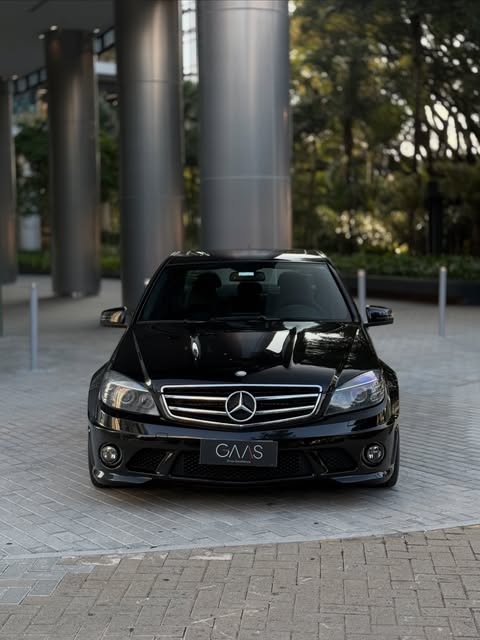 MERCEDES-BENZ C 63 AMG - Imagem 2