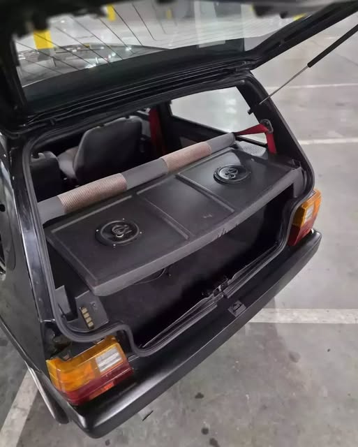 FIAT UNO 1.6R - Imagem 15