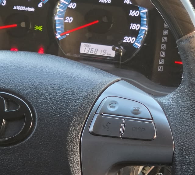 TOYOTA HILUX SW4 SRV - Imagem 13