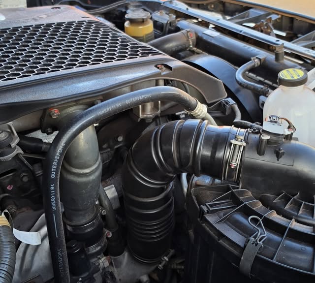TOYOTA HILUX SW4 SRV - Imagem 18