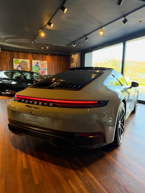 PORSCHE 911 CARRERA 992.2 - Imagem 2