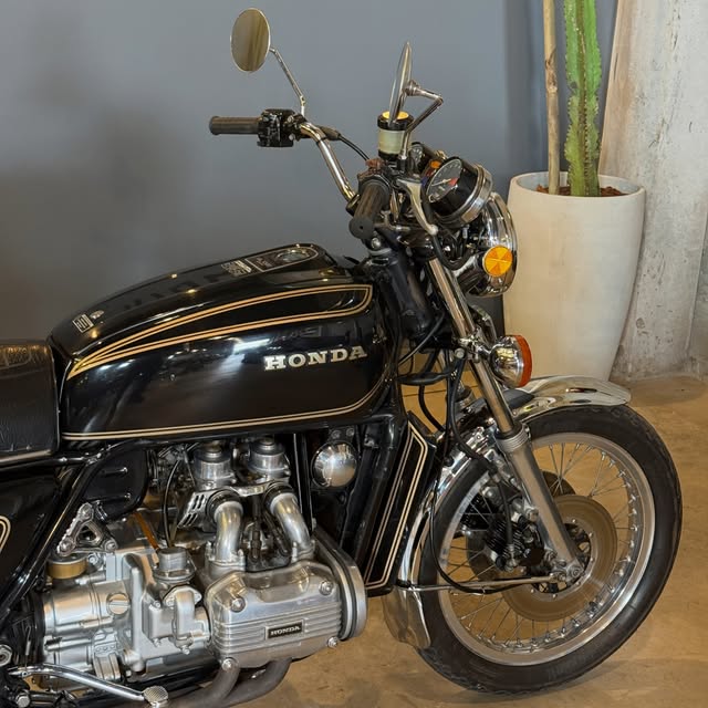 HONDA GL 1000 - Imagem 5