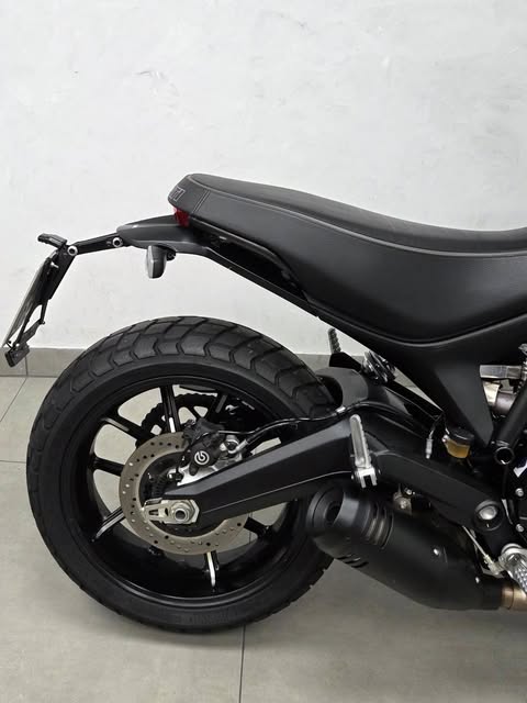 DUCATI SCRAMBLER ICON - Imagem 6