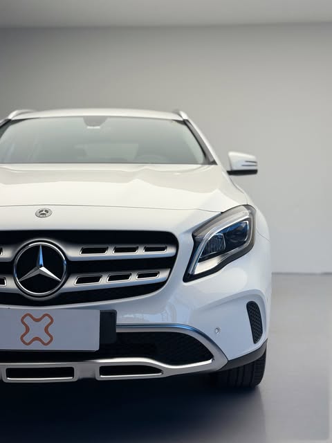 MERCEDES-BENZ GLA - Imagem 3