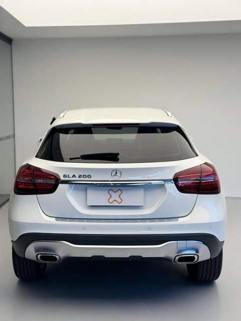 MERCEDES-BENZ GLA - Imagem 10