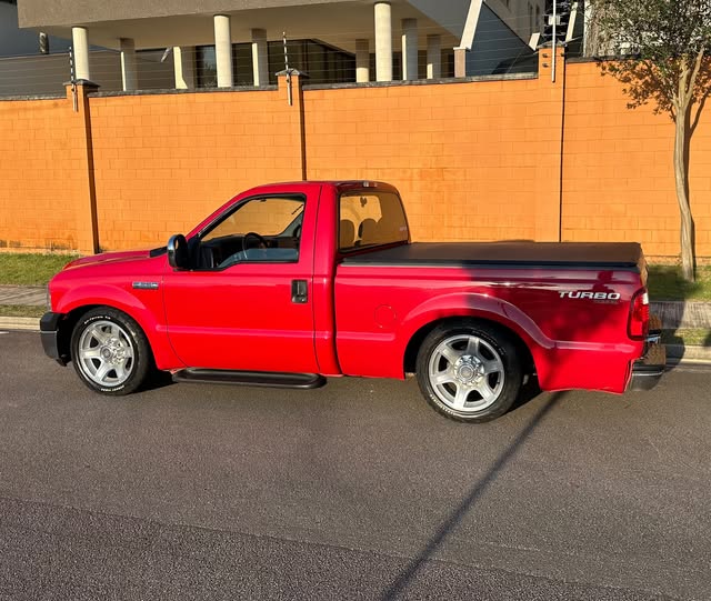 FORD F-250 XL-L - Imagem 4