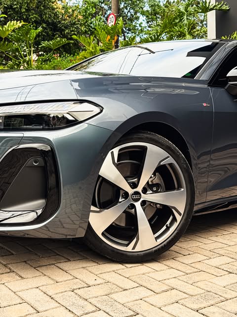 AUDI A5 PERFORMANCE S EDITION - Imagem 7
