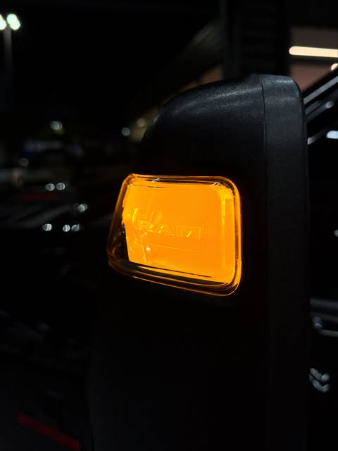 RAM 2500 NIGHT EDITION - Imagem 18
