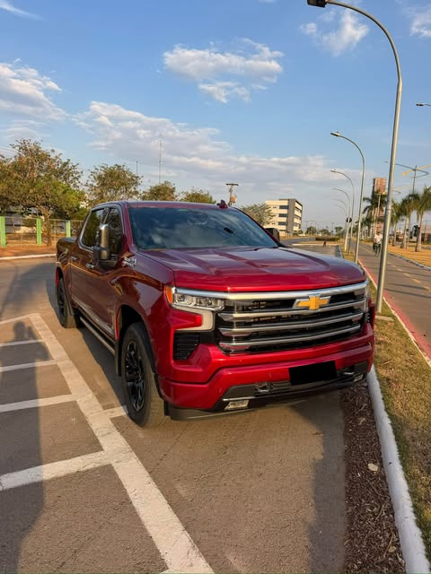 CHEVROLET SILVERADO HIGH COUNTRY - Imagem 2