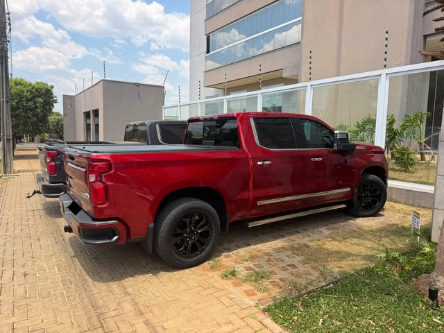 CHEVROLET SILVERADO HIGH COUNTRY - Imagem 6