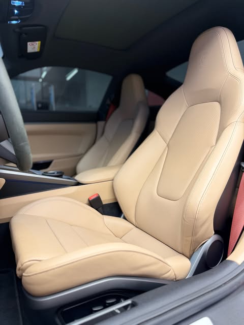 PORSCHE 911 CARRERA - Imagem 4