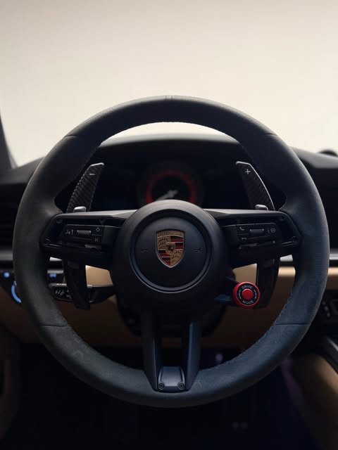 PORSCHE 911 CARRERA - Imagem 8