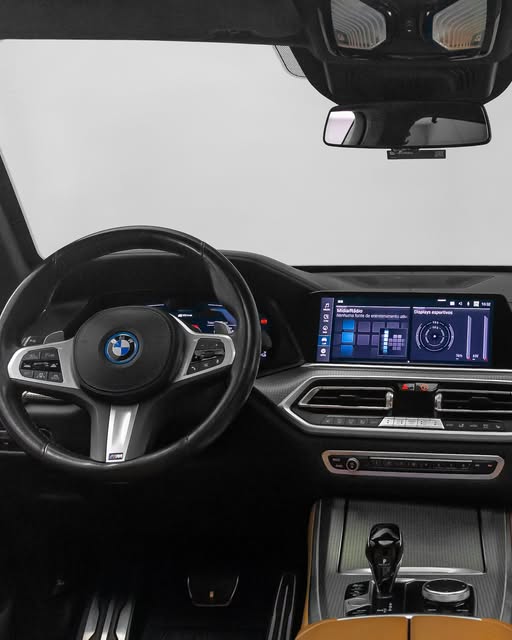 BMW X5 45E M SPORT - Imagem 3