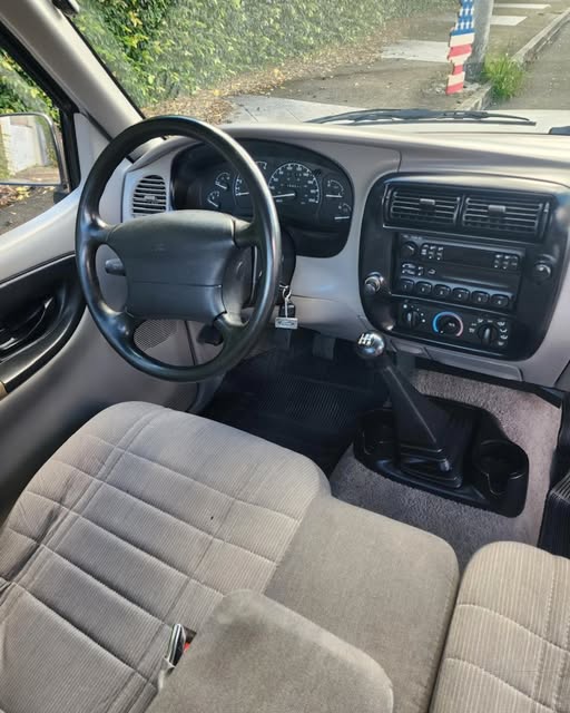 FORD RANGER XL 4.0 V6 - Imagem 8