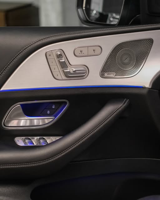 MERCEDES-BENZ GLE 450D 4MATIC - Imagem 7