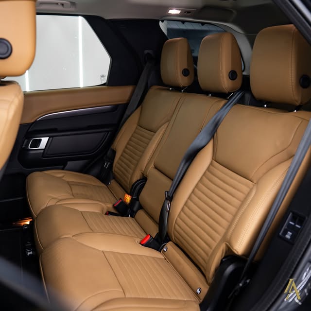 LAND ROVER DISCOVERY D350 METROPOLITAN EDITION - Imagem 7