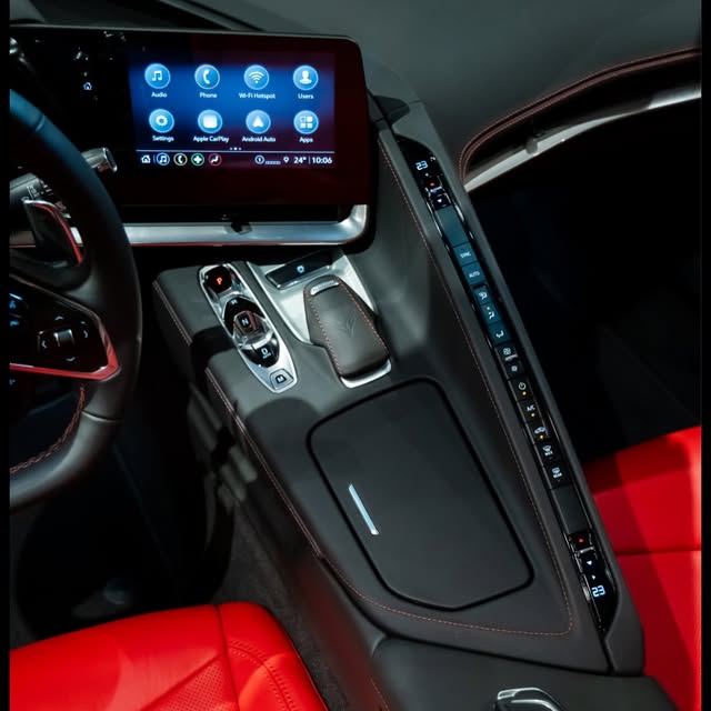 CHEVROLET CORVETTE 1LT STINGRAY - Imagem 2
