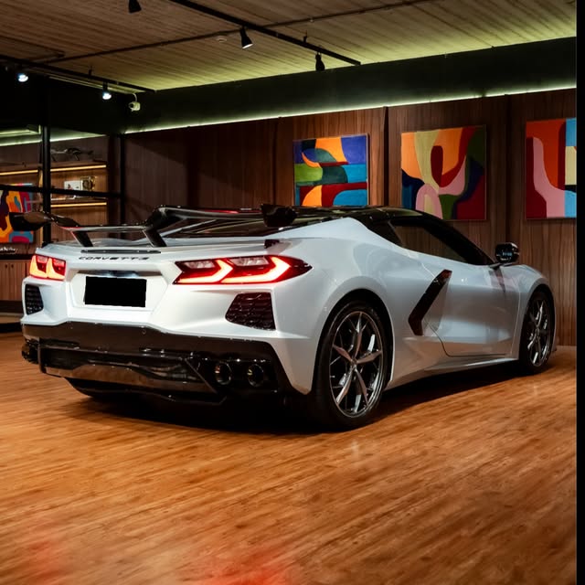 CHEVROLET CORVETTE 1LT STINGRAY - Imagem 13