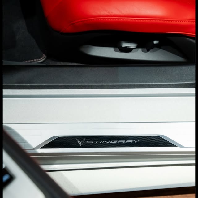 CHEVROLET CORVETTE 1LT STINGRAY - Imagem 19