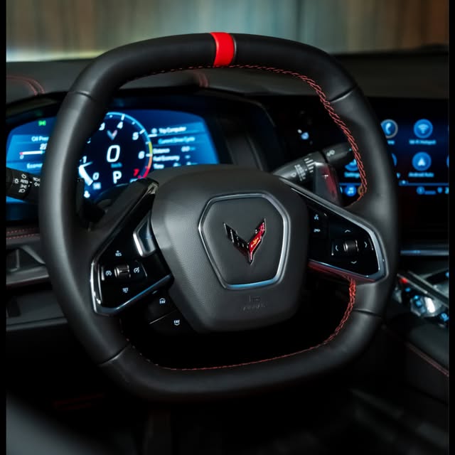 CHEVROLET CORVETTE 1LT STINGRAY - Imagem 6