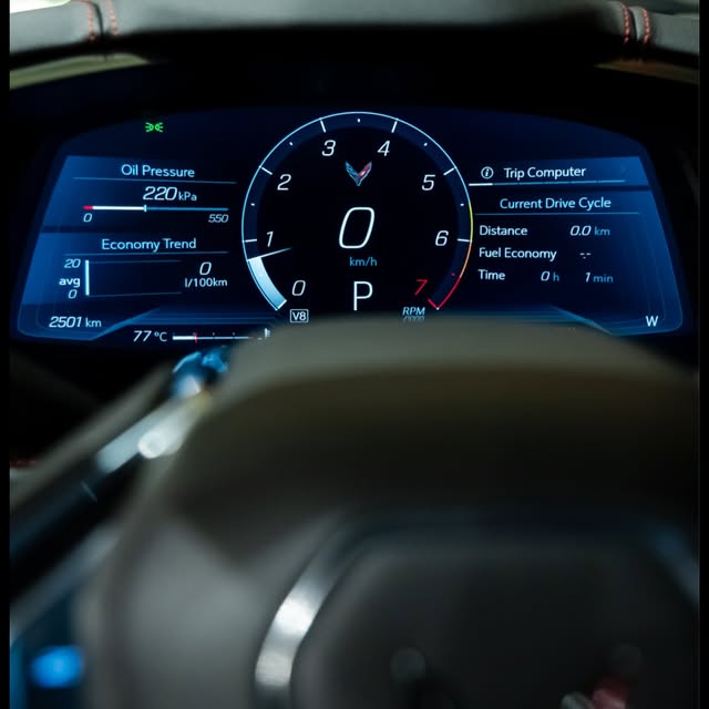 CHEVROLET CORVETTE 1LT STINGRAY - Imagem 9