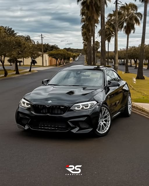 BMW M2 COMPETITION - Imagem 1