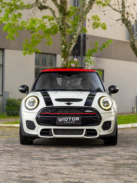 MINI COOPER JOHN COOPER WORKS - Imagem 2