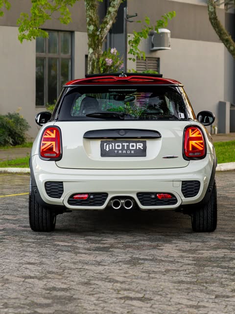 MINI COOPER JOHN COOPER WORKS - Imagem 12