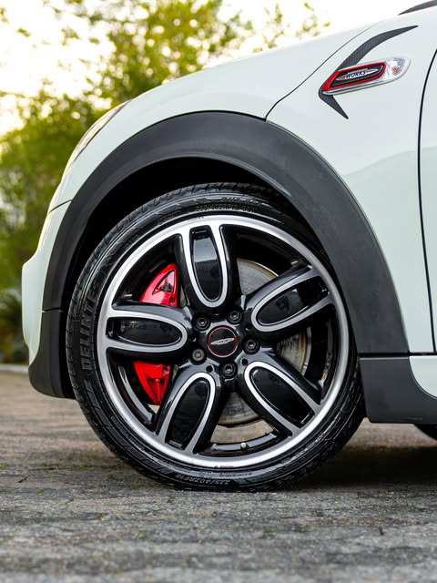MINI COOPER JOHN COOPER WORKS - Imagem 15