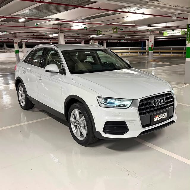 AUDI Q3 AMBIENTE PLUS - Imagem 5