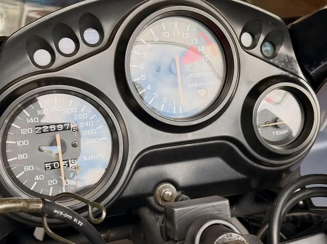 HONDA CBR 600F - Imagem 10