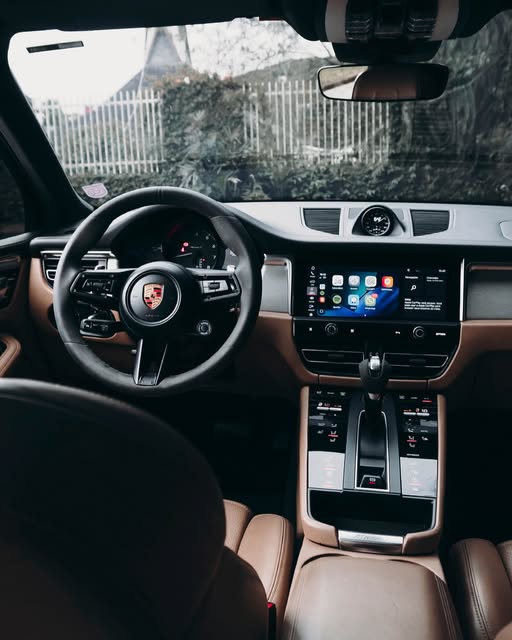 PORSCHE MACAN - Imagem 3
