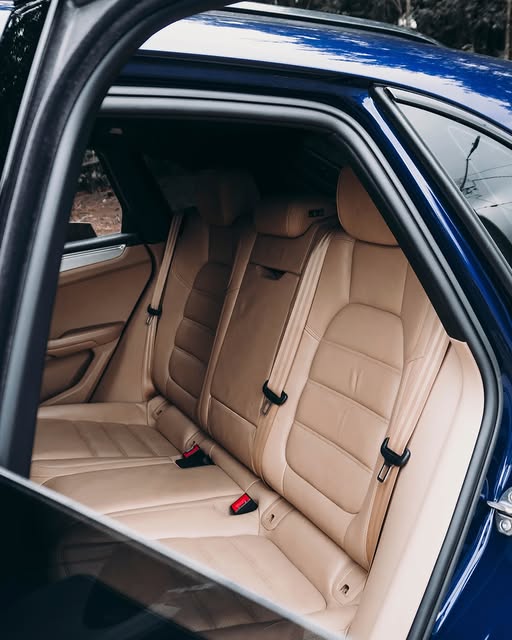 PORSCHE MACAN - Imagem 8
