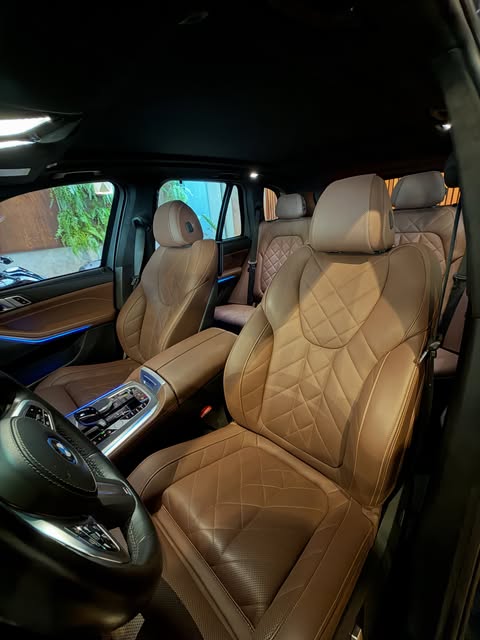 BMW X5 XDRIVE 45E - Imagem 11