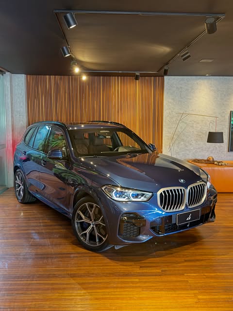 BMW X5 XDRIVE 45E - Imagem 15