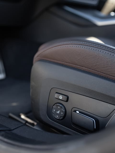 BMW 320I M SPORT - Imagem 15