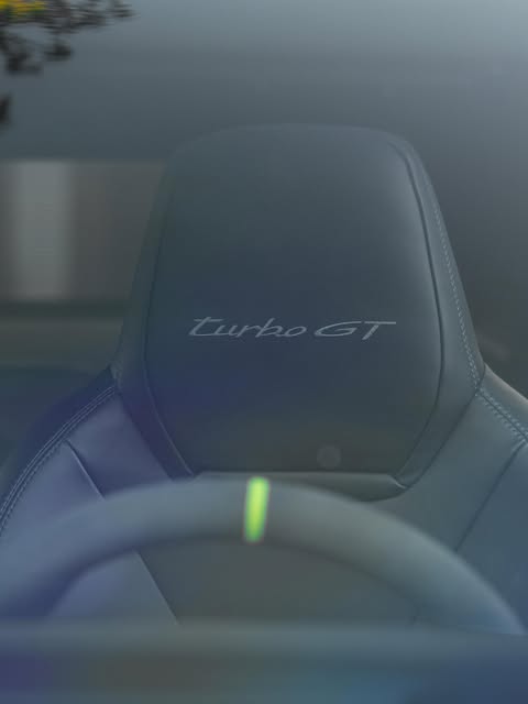 PORSCHE CAYENNE TURBO GT COUPÉ - Imagem 14