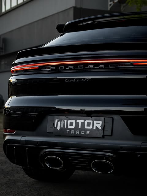 PORSCHE CAYENNE TURBO GT COUPÉ - Imagem 15