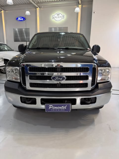 FORD F-250 XLT - Imagem 3
