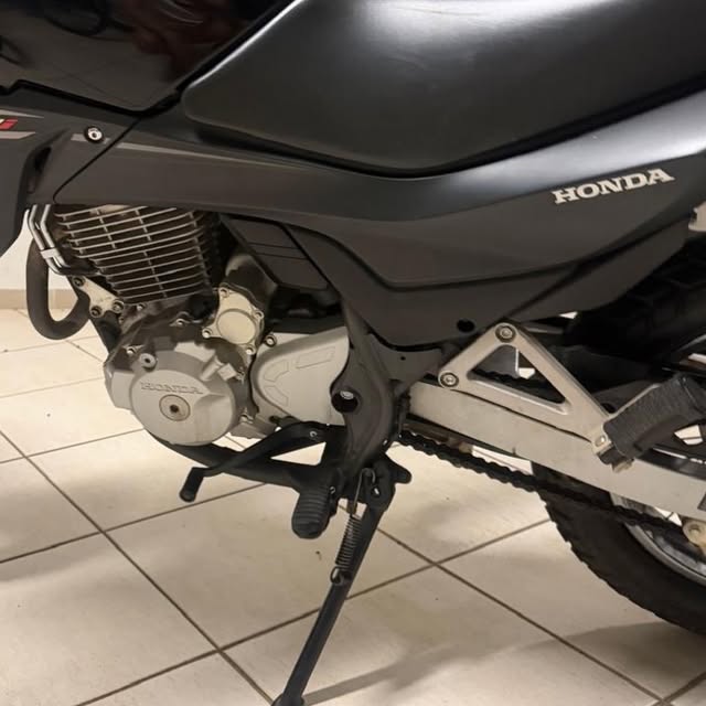 HONDA NX 4 FALCON - Imagem 7