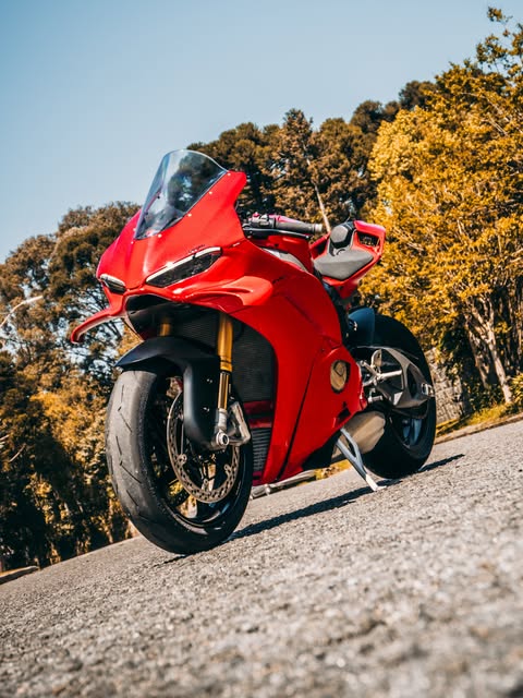 DUCATI PANIGALE V4 S - Imagem 10