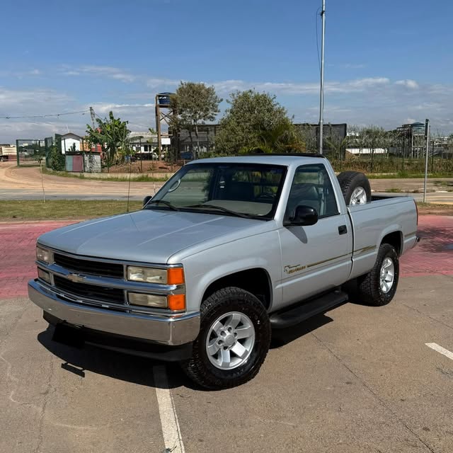 CHEVROLET SILVERADO - Imagem 1