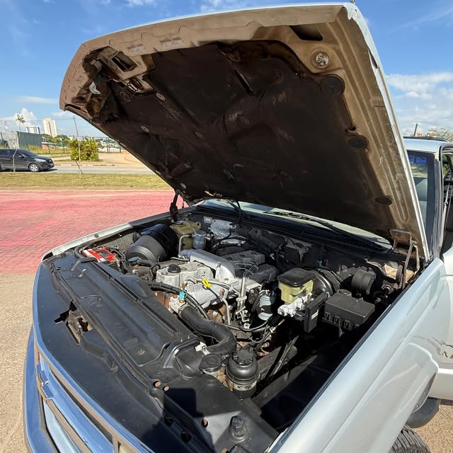 CHEVROLET SILVERADO - Imagem 8