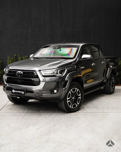 TOYOTA HILUX - Imagem 1